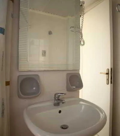 Pegasos Otel Nikiana